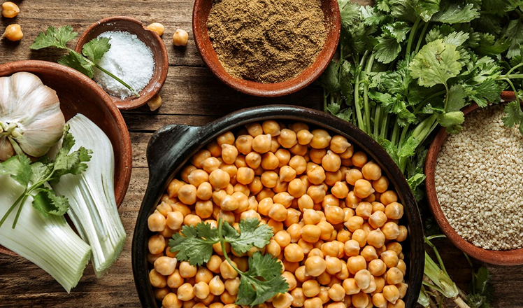 Eating Right with the Seasons: Ritucharya Guide
